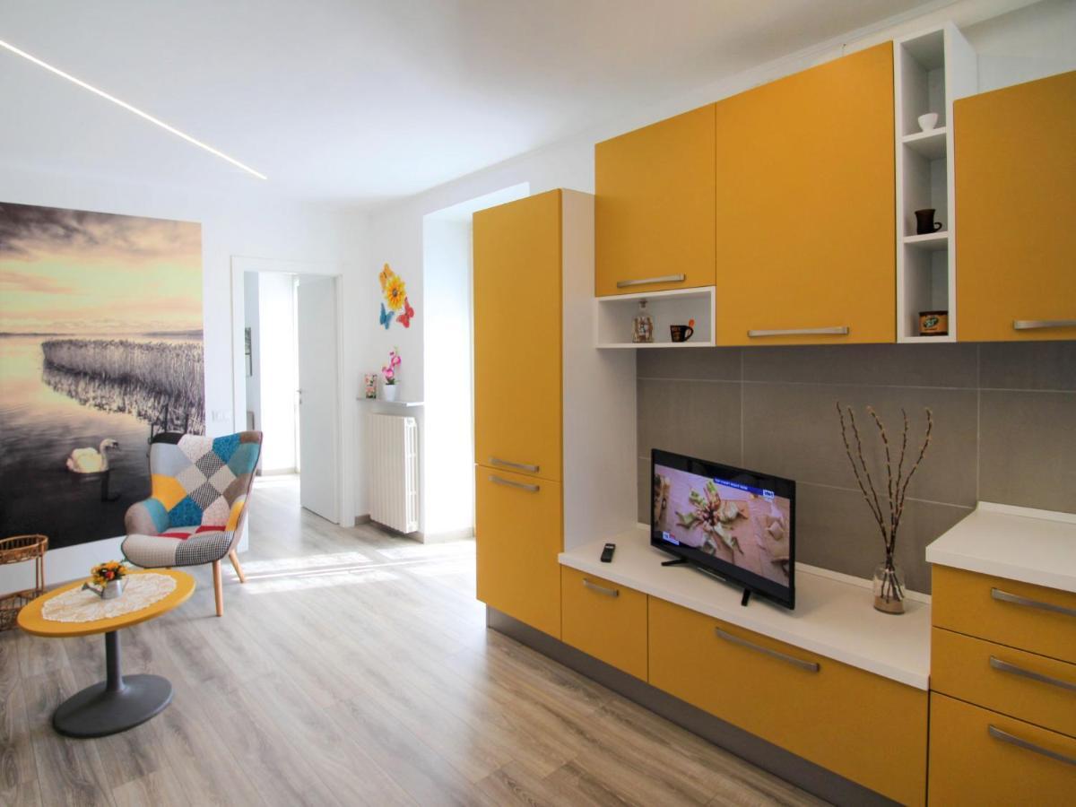 Apartment Tucano By Interhome Luino Eksteriør billede